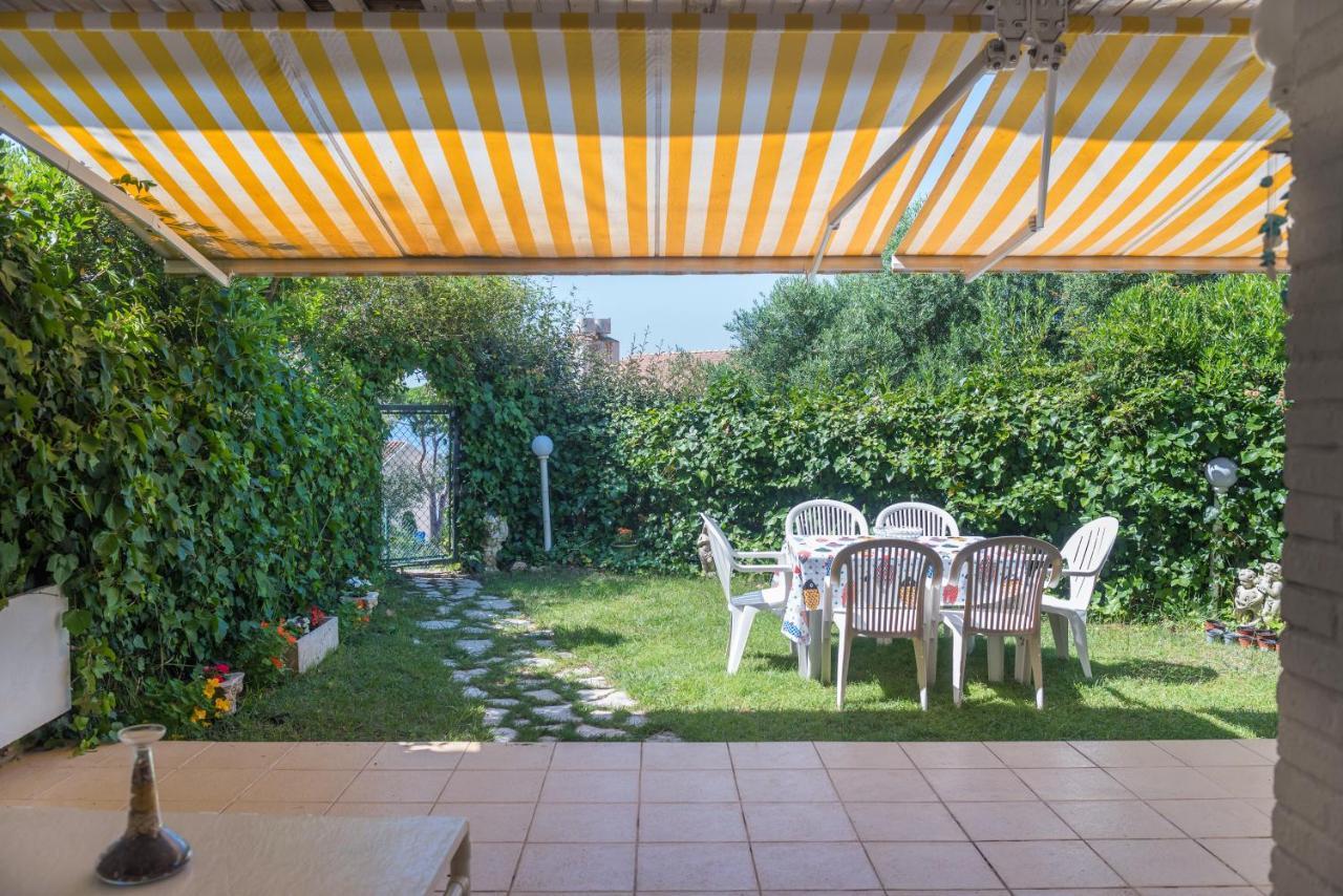 Hauzify I Apartament Orquidies Castell-Castell-Platja d'Aro Extérieur photo